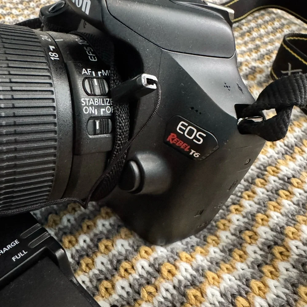 Canon Black Digital Camera Professional DSLR